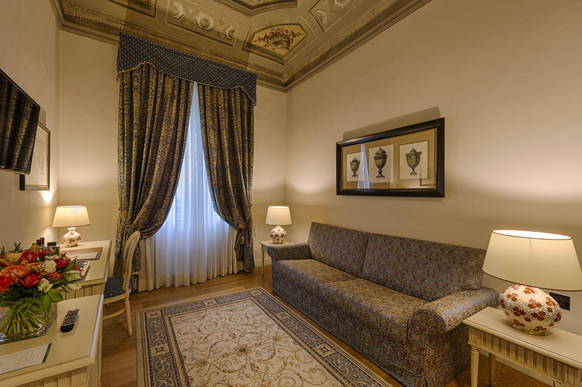 Palazzo Guicciardini Hotel Florence Exterior photo