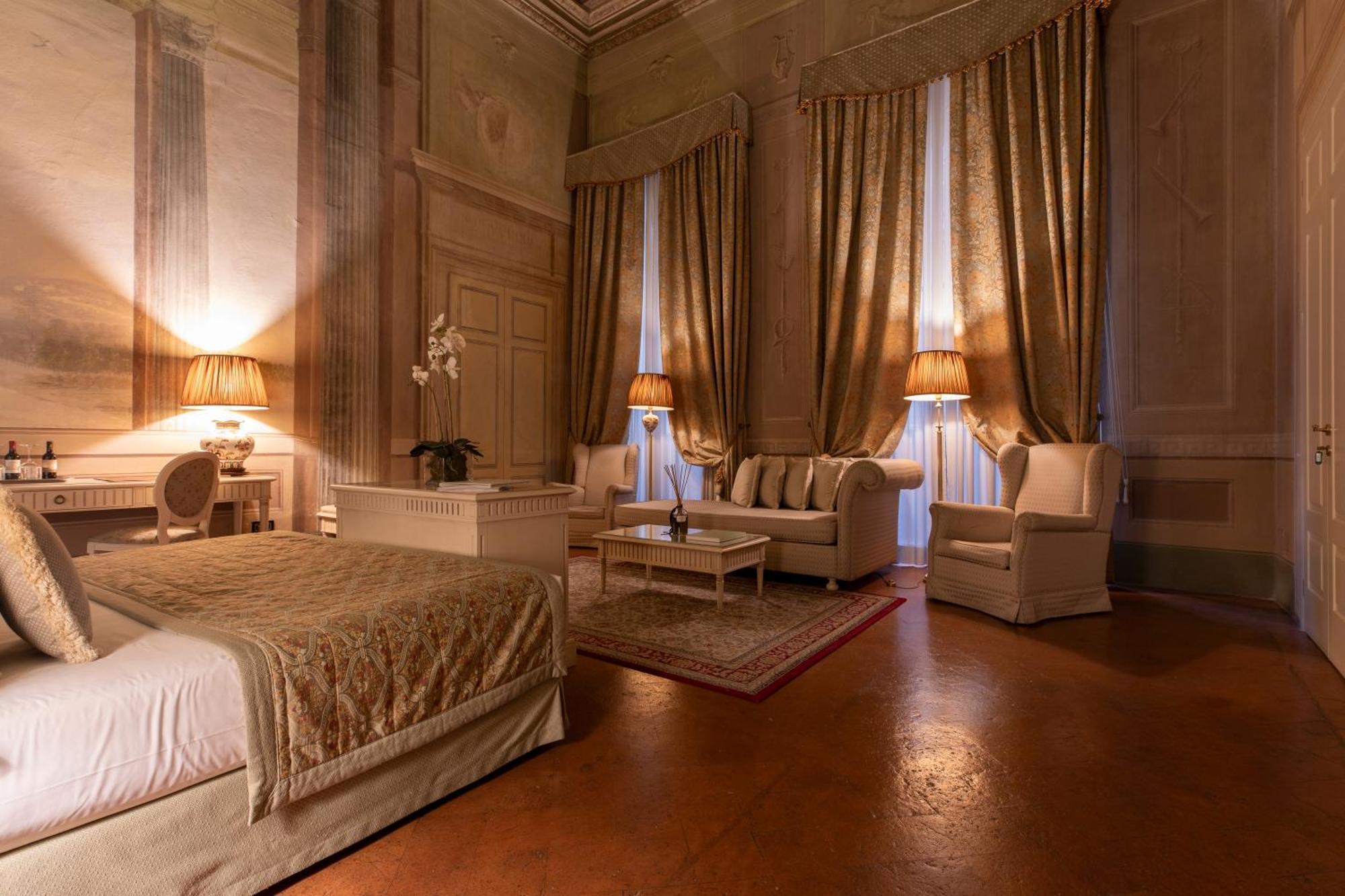 Palazzo Guicciardini Hotel Florence Exterior photo